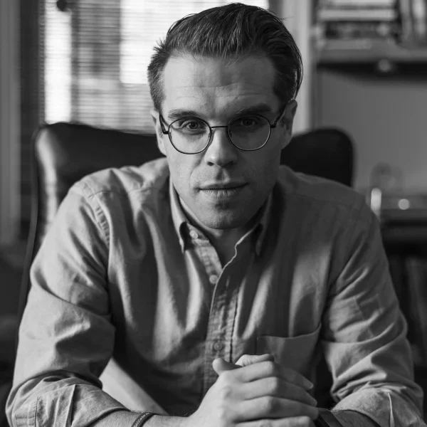 Andrew DeCort